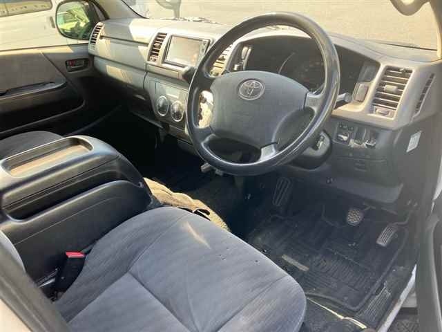 Toyota HIACE VAN 2012 7021661-7