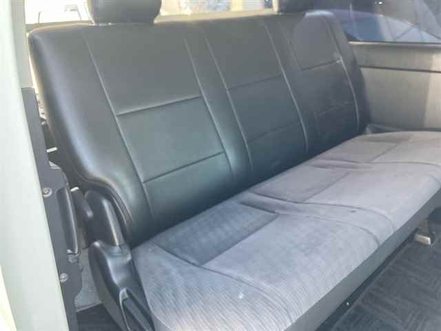 Toyota HIACE VAN 2012 7021661-8