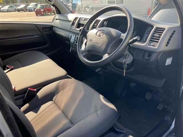 Toyota HIACE VAN 2014 7021682-7
