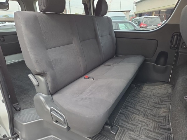 Toyota HIACE VAN 2024 7021707-4