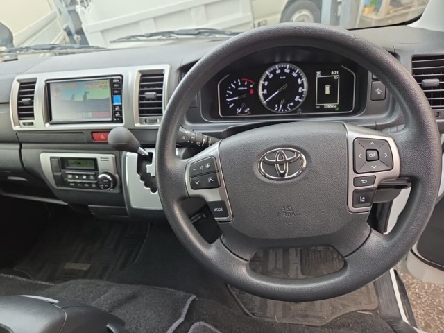 Toyota HIACE VAN 2024 7021707-7