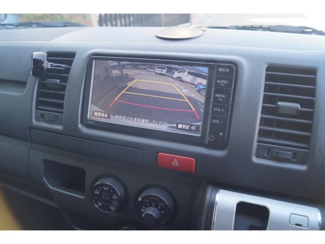 Toyota HIACE VAN 2015 7021727-7