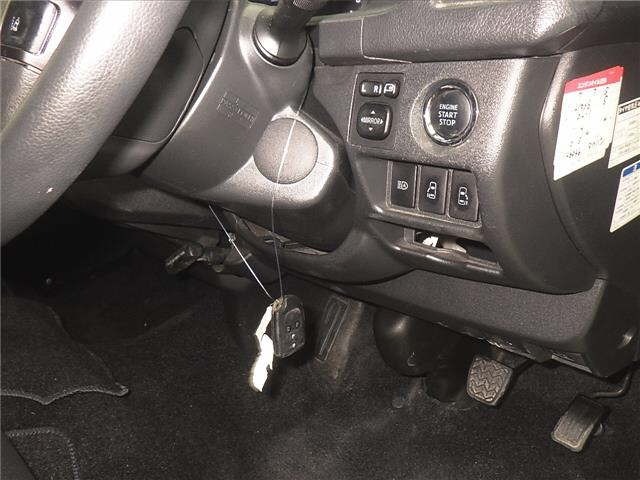 Toyota HIACE VAN 2022 7021769-8