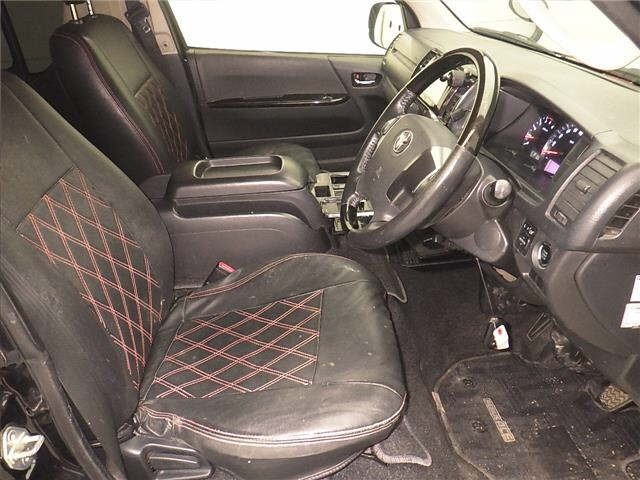Toyota HIACE VAN 2017 7021792-5