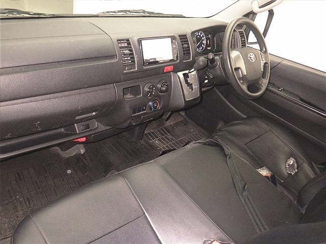 Toyota HIACE VAN 2020 7021816-4