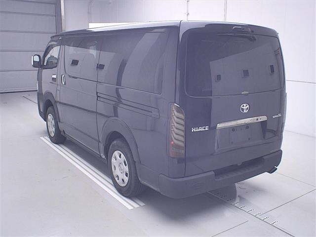 Toyota HIACE VAN 2022 7021819-1