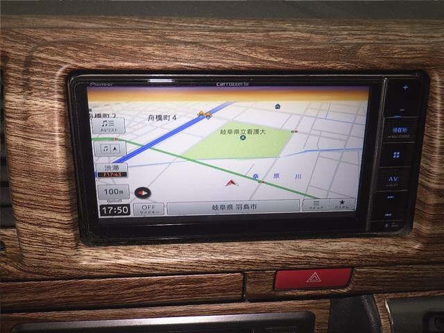 Toyota HIACE VAN 2022 7021819-6