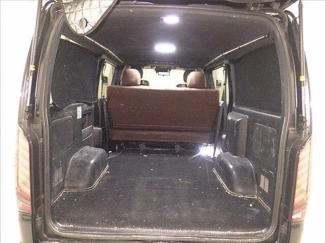 Toyota HIACE VAN 2022 7021819-7