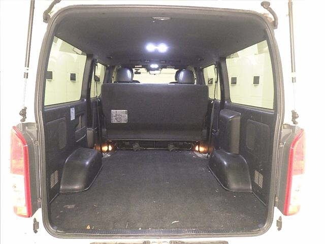 Toyota HIACE VAN 2021 7021838-7