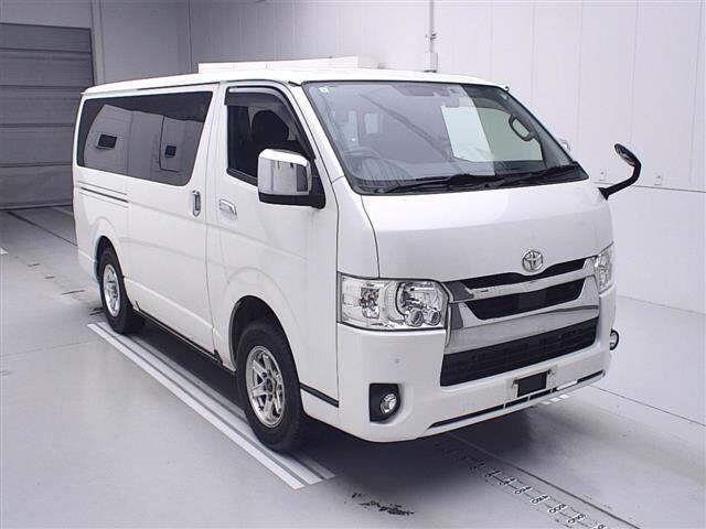 Toyota HIACE VAN 2021 7021862-0