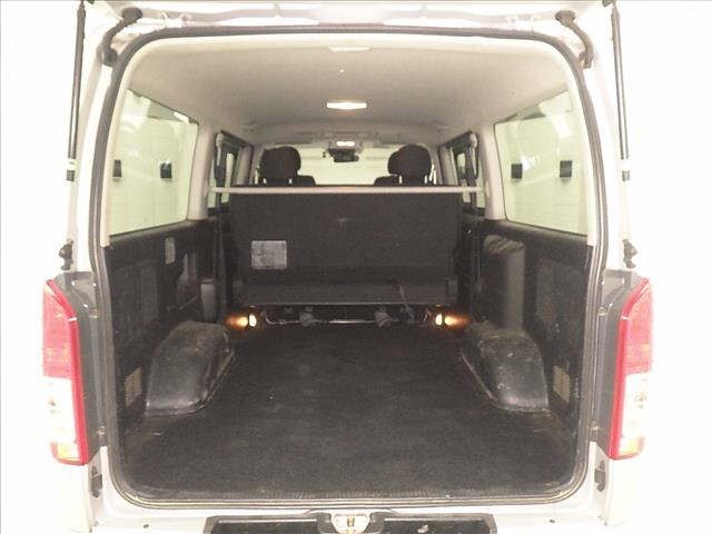 Toyota HIACE VAN 2020 7021931-7