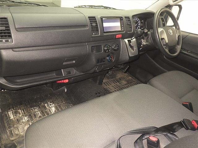 Toyota HIACE VAN 2020 7021932-4