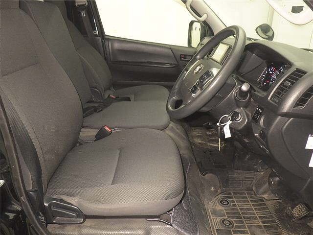 Toyota HIACE VAN 2020 7021932-5