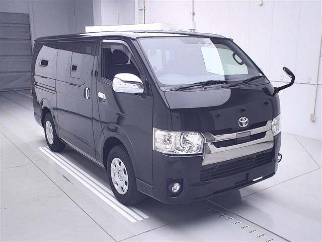 Toyota HIACE VAN 2020 7021975-0