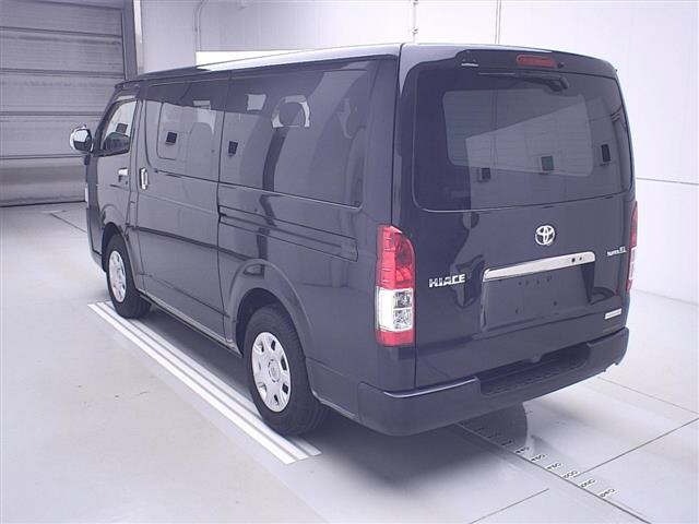 Toyota HIACE VAN 2020 7021975-1