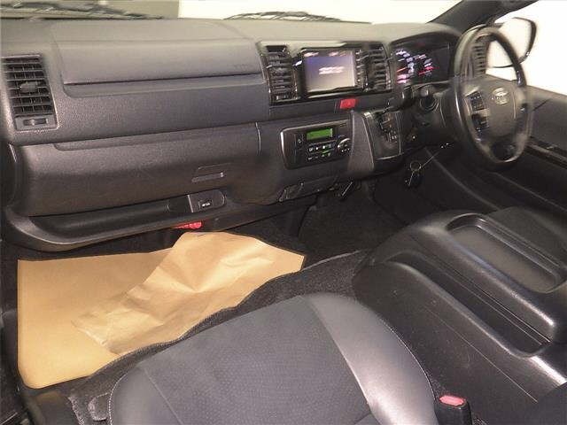 Toyota HIACE VAN 2020 7021975-4
