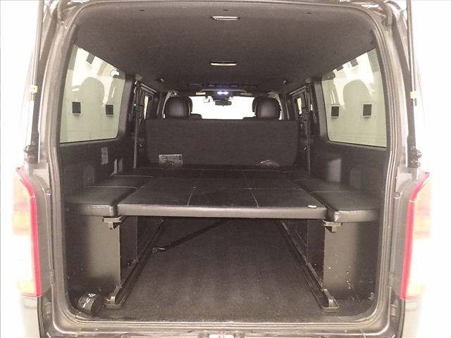 Toyota HIACE VAN 2020 7021979-7