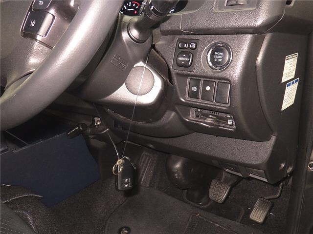 Toyota HIACE VAN 2020 7021979-8