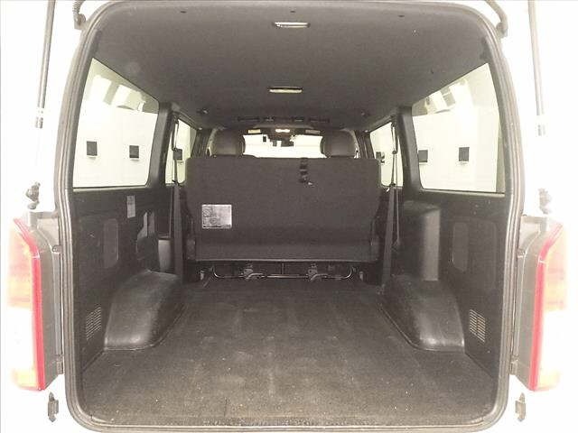 Toyota HIACE VAN 2018 7021988-7