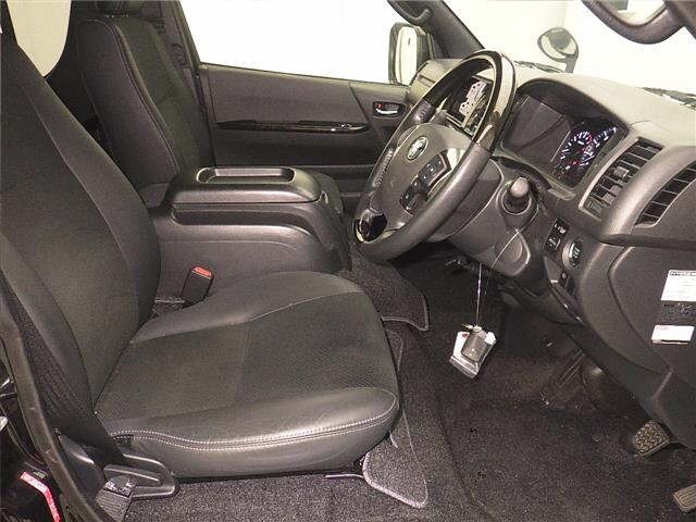 Toyota HIACE VAN 2024 7021989-5