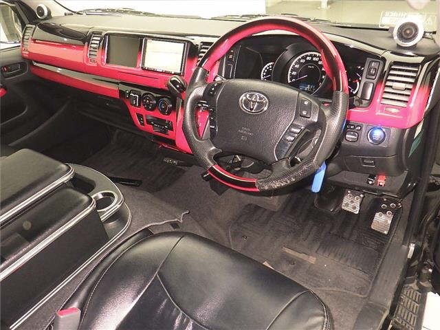 Toyota HIACE VAN 2010 7021990-3