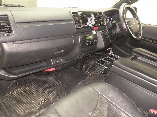 Toyota HIACE VAN 2019 7021991-4