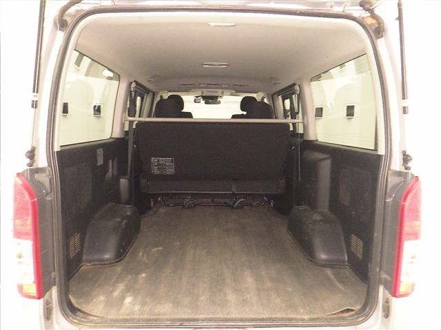 Toyota HIACE VAN 2020 7021992-7