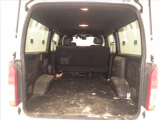 Toyota HIACE VAN 2022 7021995-7