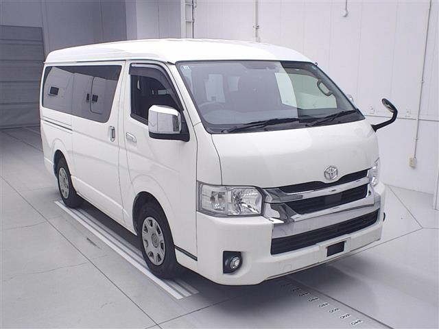 Toyota HIACE VAN 2020 7022002-0