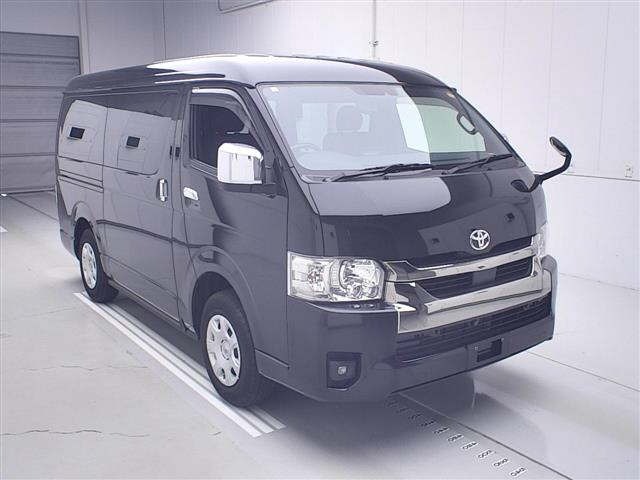 Toyota HIACE VAN 2024 7022006-0