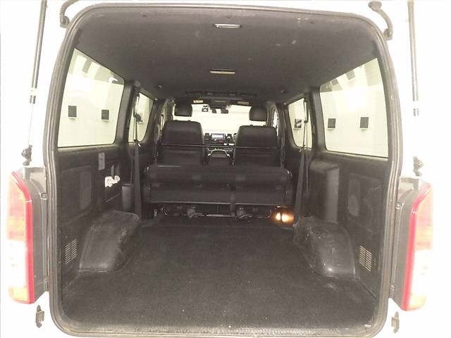 Toyota HIACE VAN 2020 7022008-7