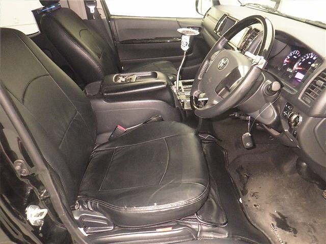 Toyota HIACE VAN 2017 7022012-5