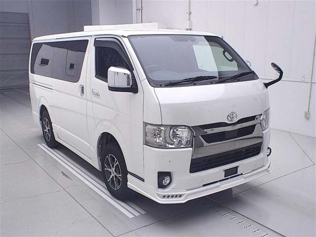 Toyota HIACE VAN 2020 7022016-0