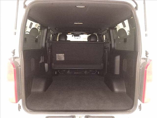 Toyota HIACE VAN 2020 7022016-7