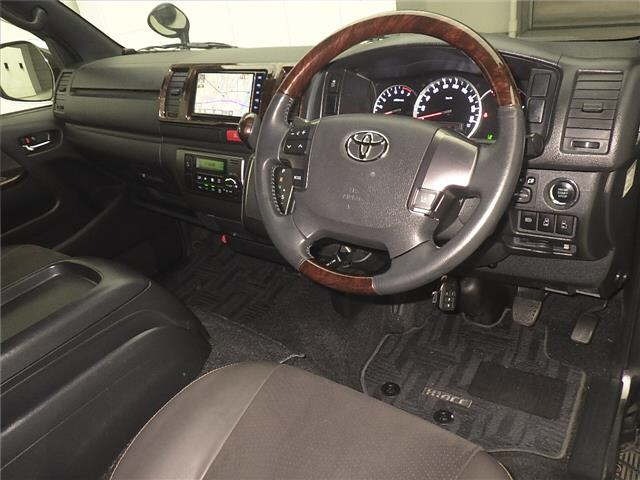 Toyota HIACE VAN 2019 7022019-3
