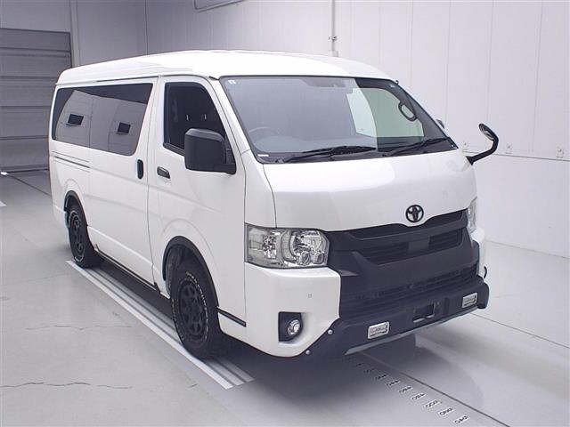 Toyota HIACE VAN 2021 7022020-0