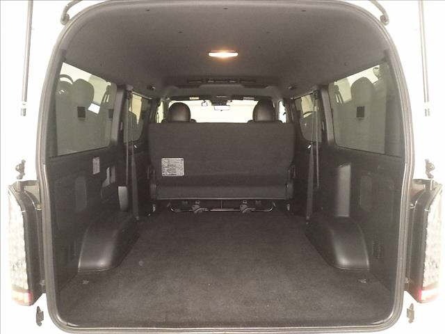 Toyota HIACE VAN 2021 7022020-7