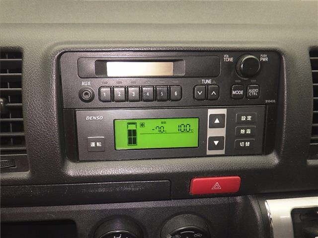 Toyota HIACE VAN 2021 7022022-6