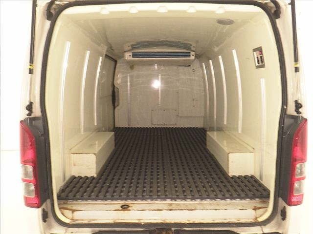 Toyota HIACE VAN 2021 7022022-7