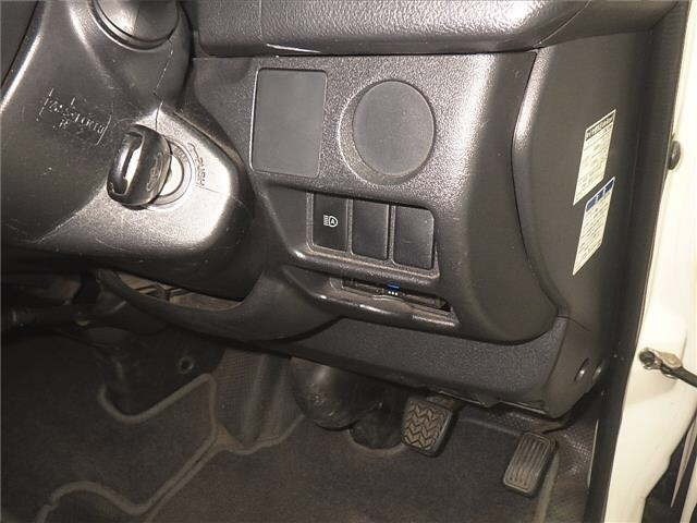 Toyota HIACE VAN 2020 7022023-8