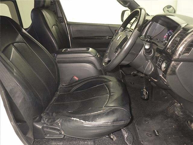 Toyota HIACE VAN 2020 7022024-5