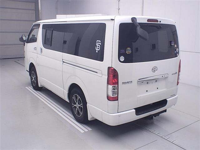 Toyota HIACE VAN 2015 7022025-1