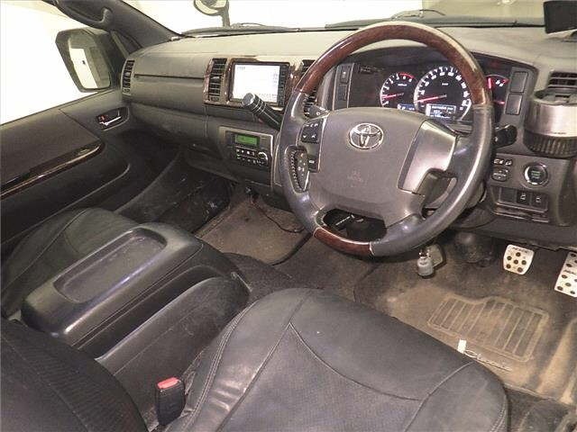 Toyota HIACE VAN 2019 7022026-3
