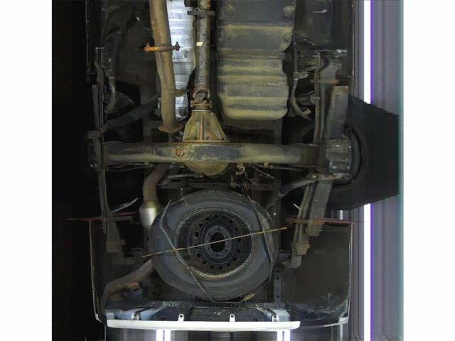 Toyota HIACE VAN 2023 7022036-11