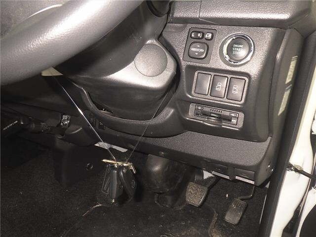 Toyota HIACE VAN 2023 7022036-8
