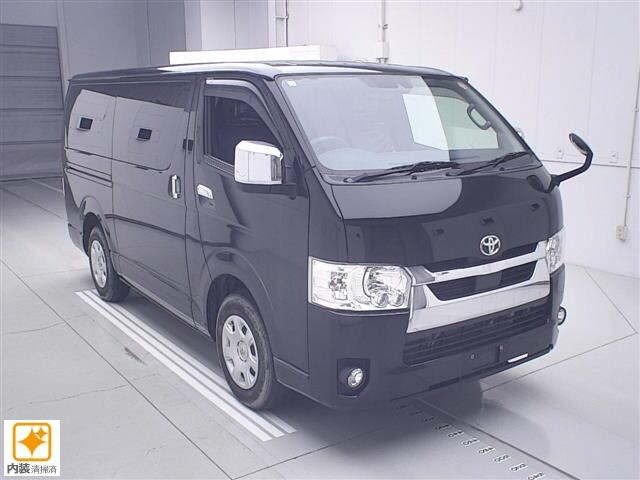 Toyota HIACE VAN 2021 7022041-0