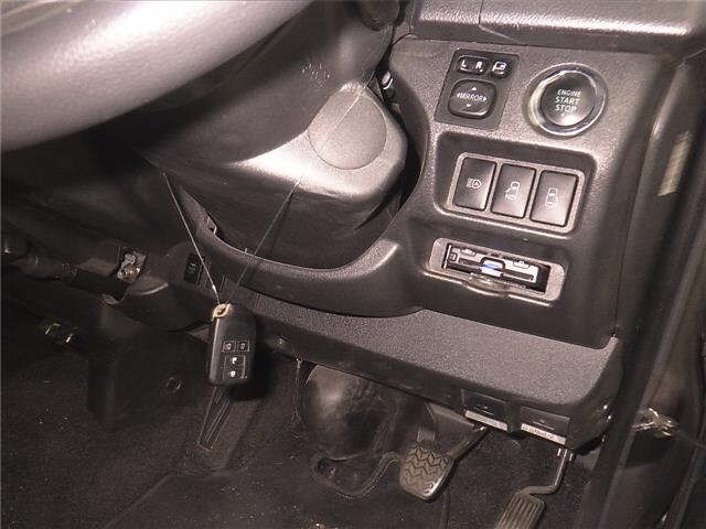 Toyota HIACE VAN 2021 7022045-8
