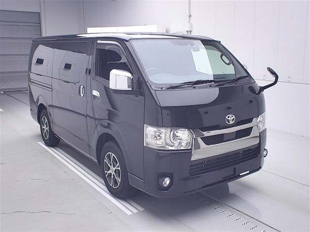 Toyota HIACE VAN 2021 7022053-0