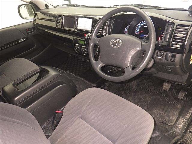 Toyota HIACE VAN 2013 7022055-3