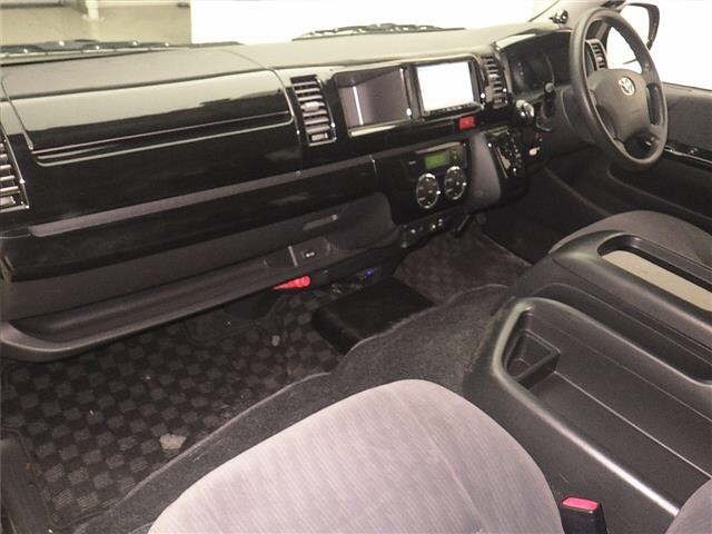 Toyota HIACE VAN 2013 7022055-4
